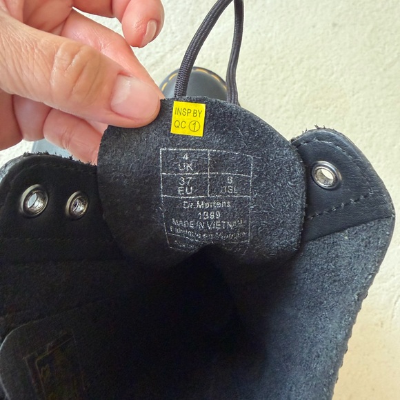 Dr. Martens Black Lace-Up Moto Boots size US 6 - Picture 6 of 11